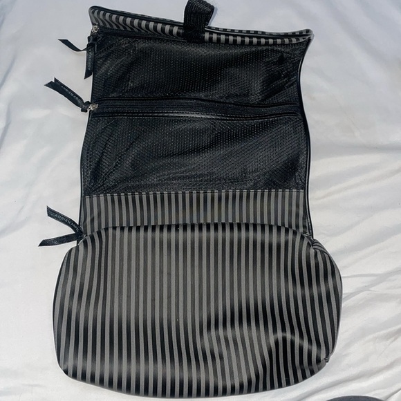 Adrien Arpel Spa Toiletry Travel Pouch/Bag - Picture 2 of 4